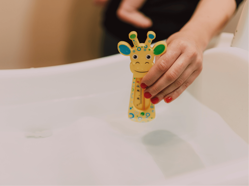 Banho do recém- nascido: Guia completo 4 Temperatura ideal da água para o banho do recém- nascido