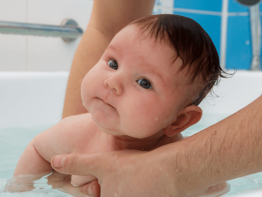 Banho do recém- nascido: 10 erros que você deve evitar