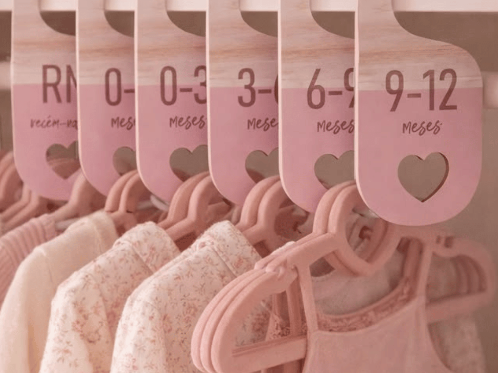 organizadores para o quarto do bebe separador de cabides